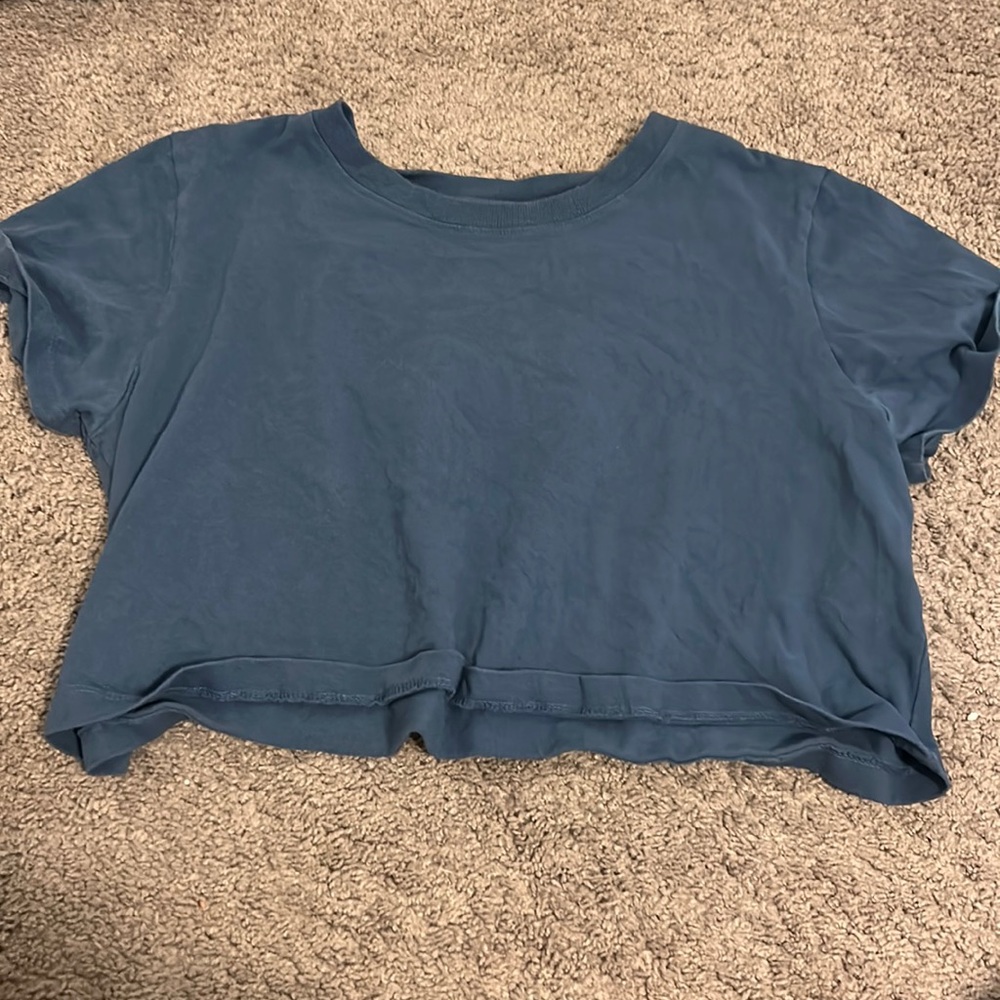 urban outfitter crop top